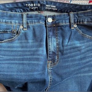 Torrid Trio Skinny High Jeans Size 16-20 Plus Size Stretchy Blue Jeans